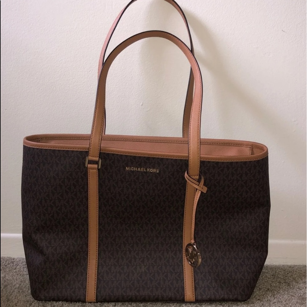 Michael Kors Tote